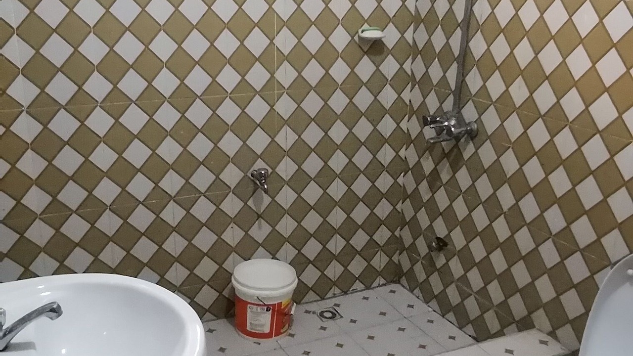 Photo of Bathroom in Ngleshi Amanfro