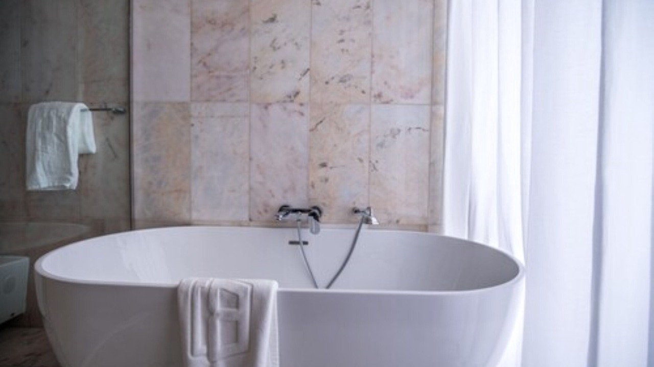 Photo of Bathroom in Labadi