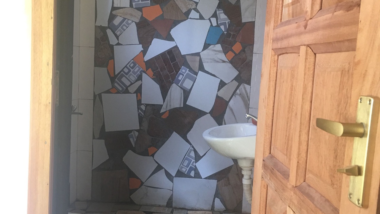 Photo of Bathroom in Pokuase