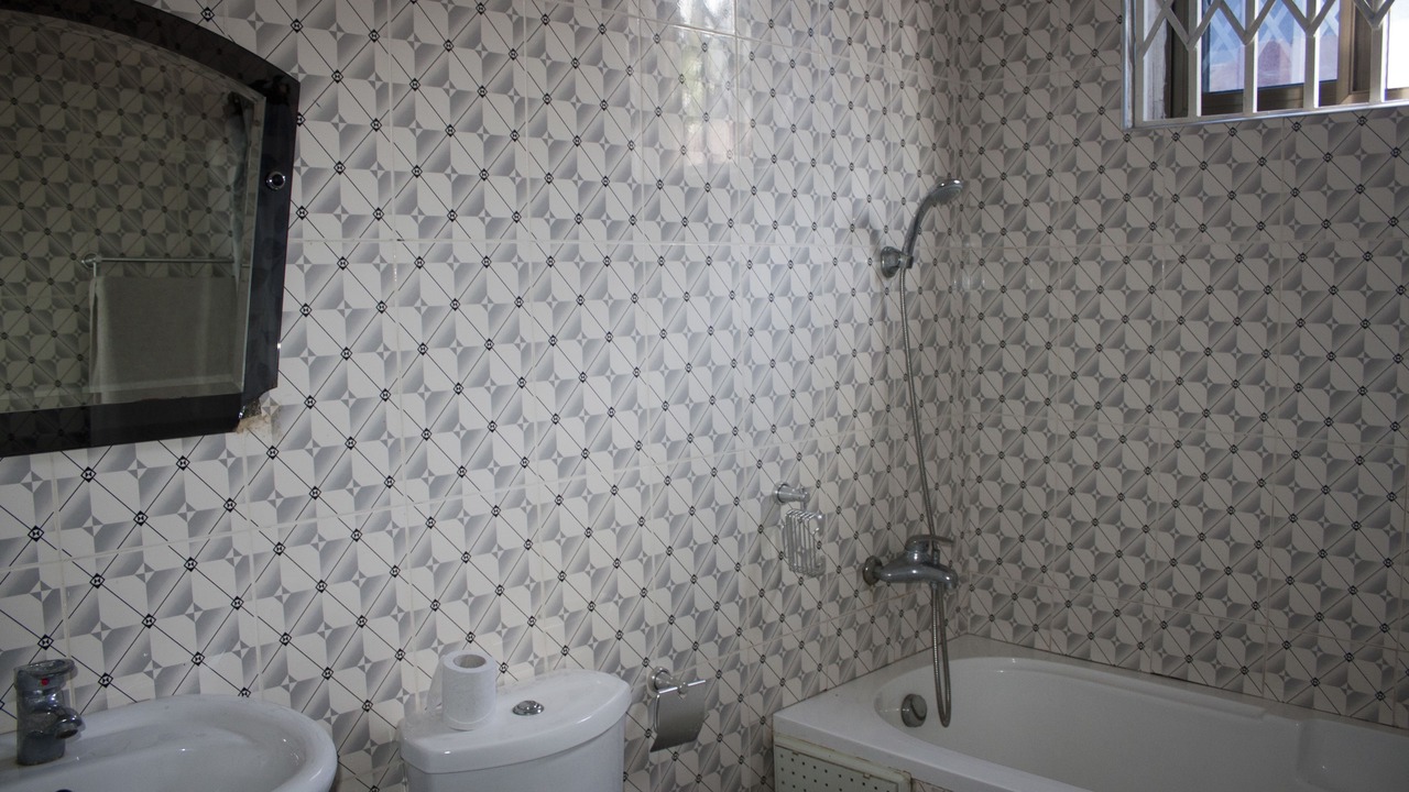 Photo of Bathroom in Adenta