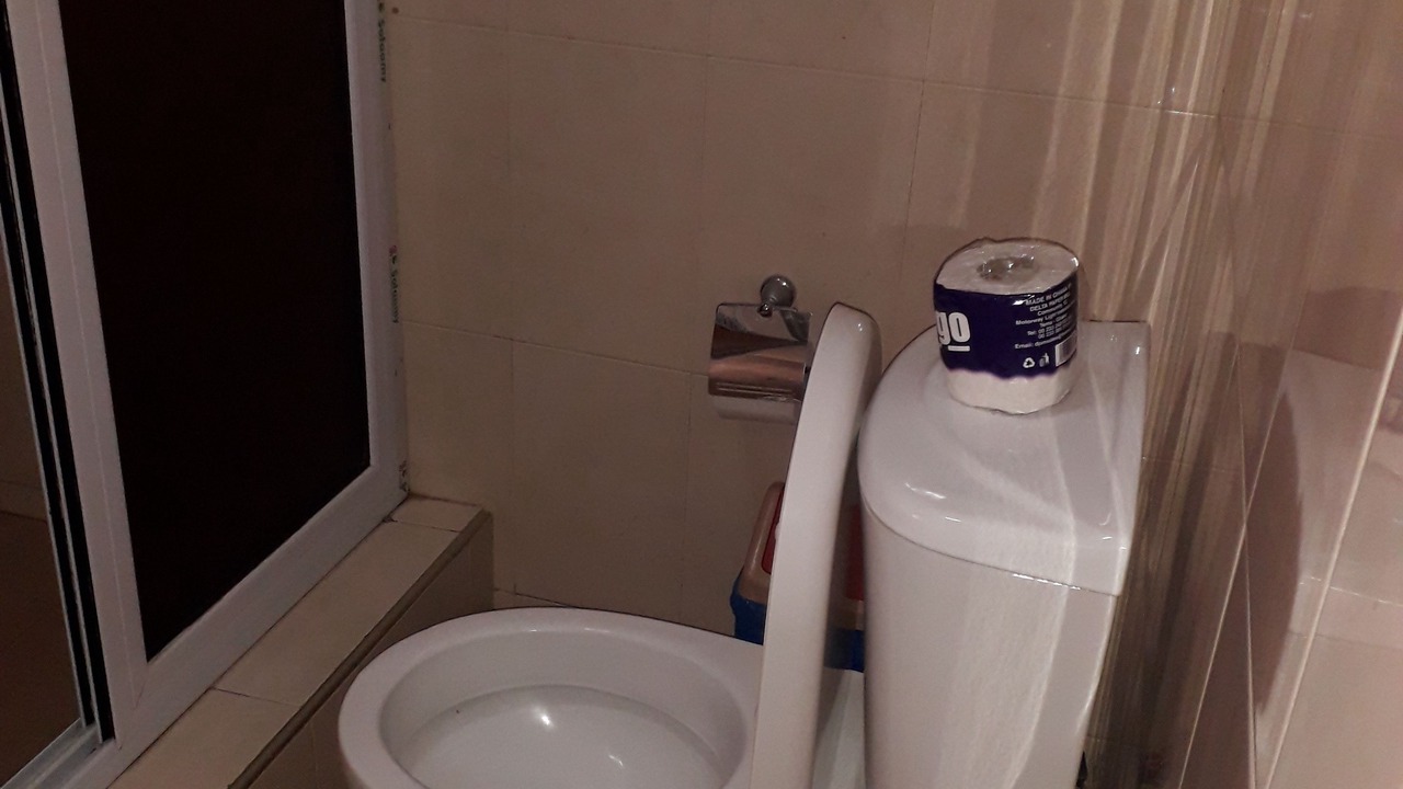 Photo of Bedroom in Adentan