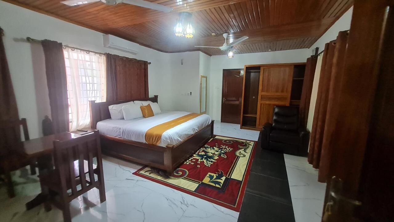 Photo of Bedroom in Sekondi-Takoradi