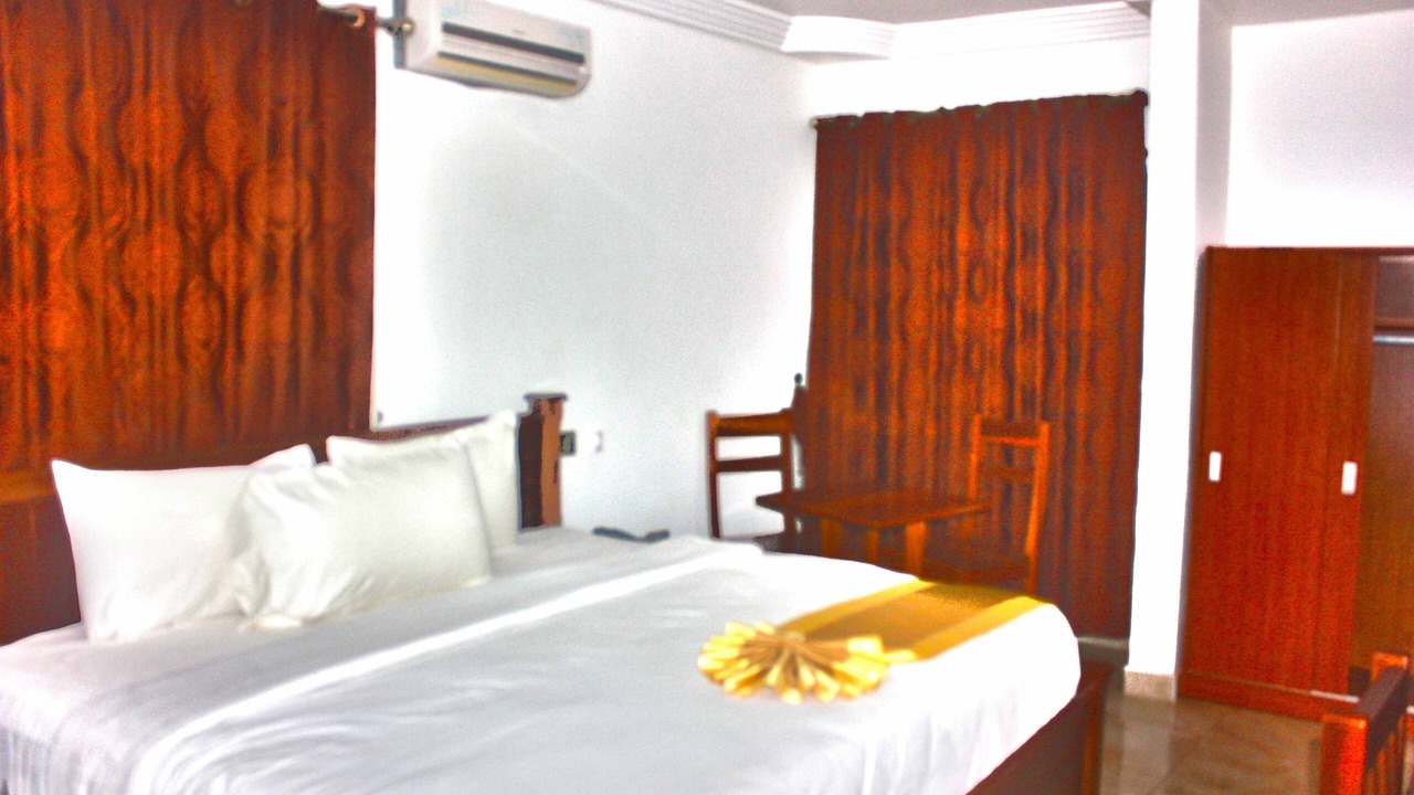 Photo of Bedroom in Sekondi-Takoradi