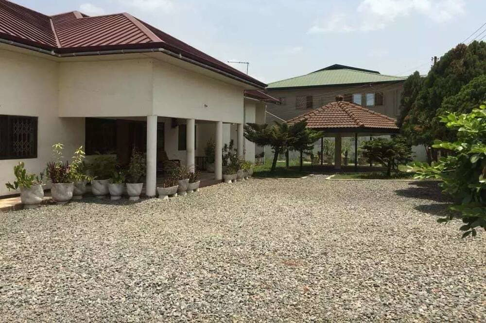Photo of Outdoor in West Ridge