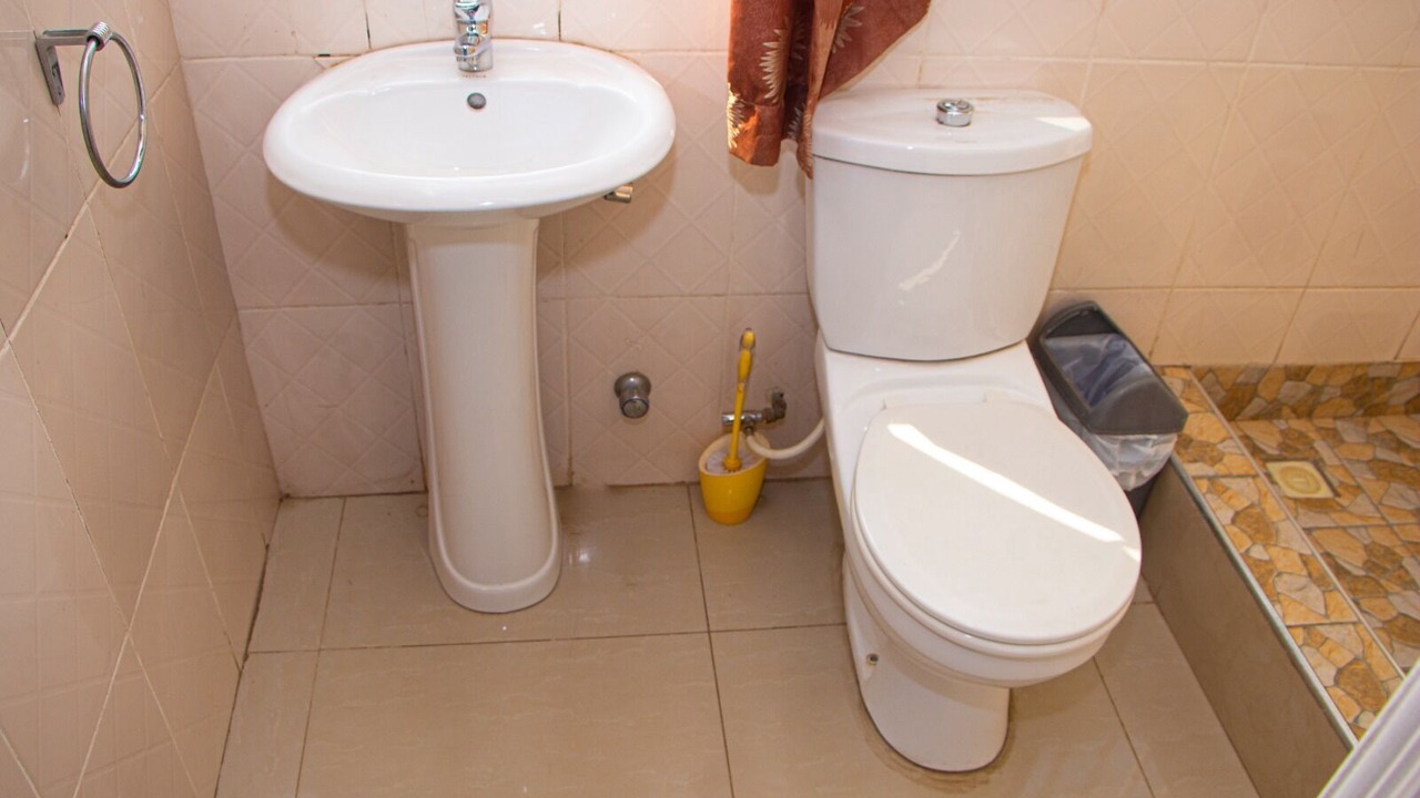 Photo of Bathroom in Akosombo