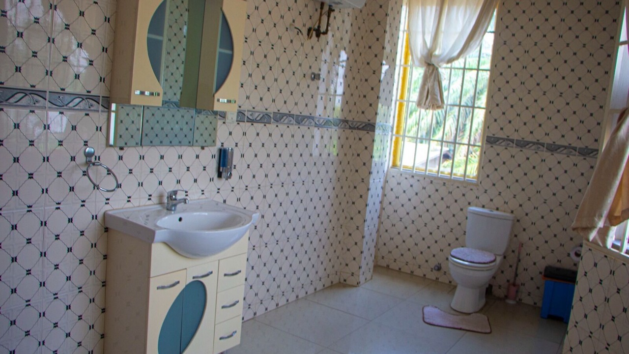 Photo of Bathroom in Akosombo