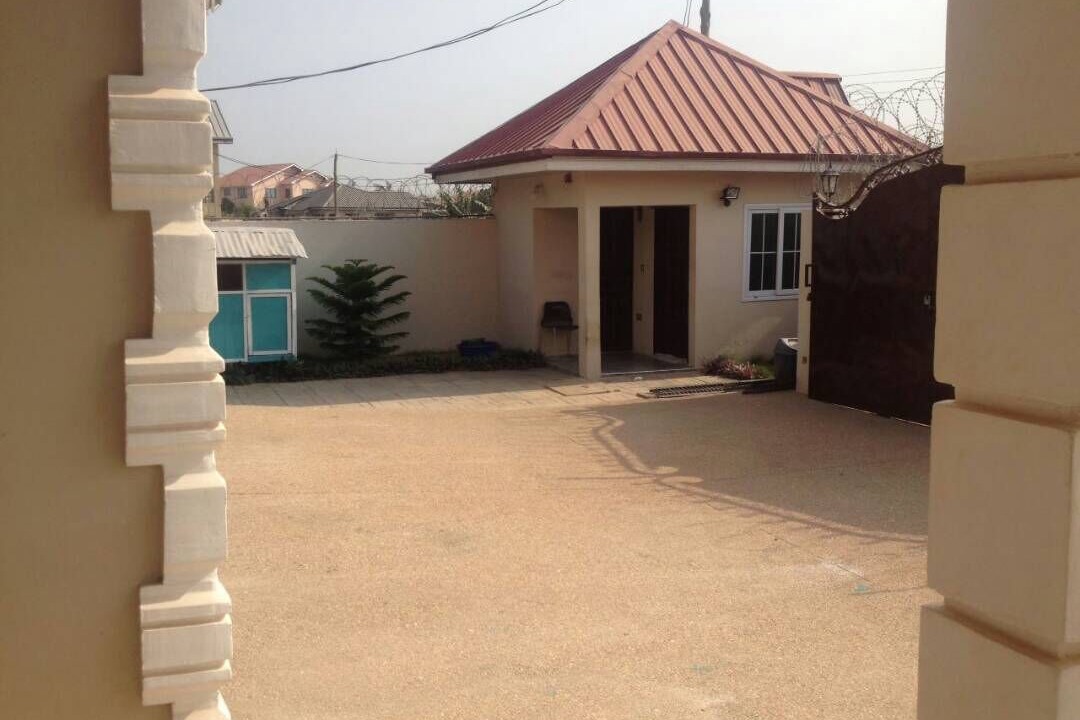 Photo of Outdoor in Tema