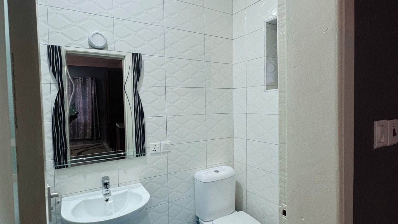Photo of Bathroom in Tema