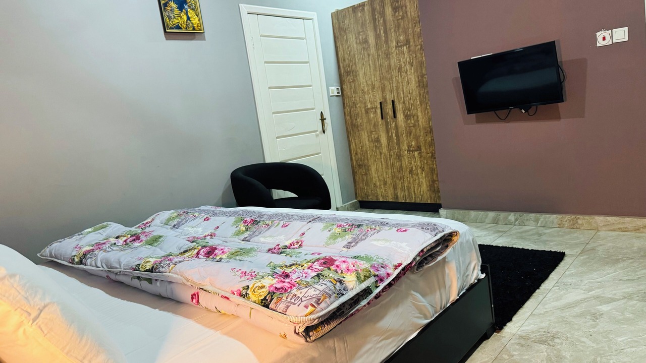 Photo of Bedroom in Tema