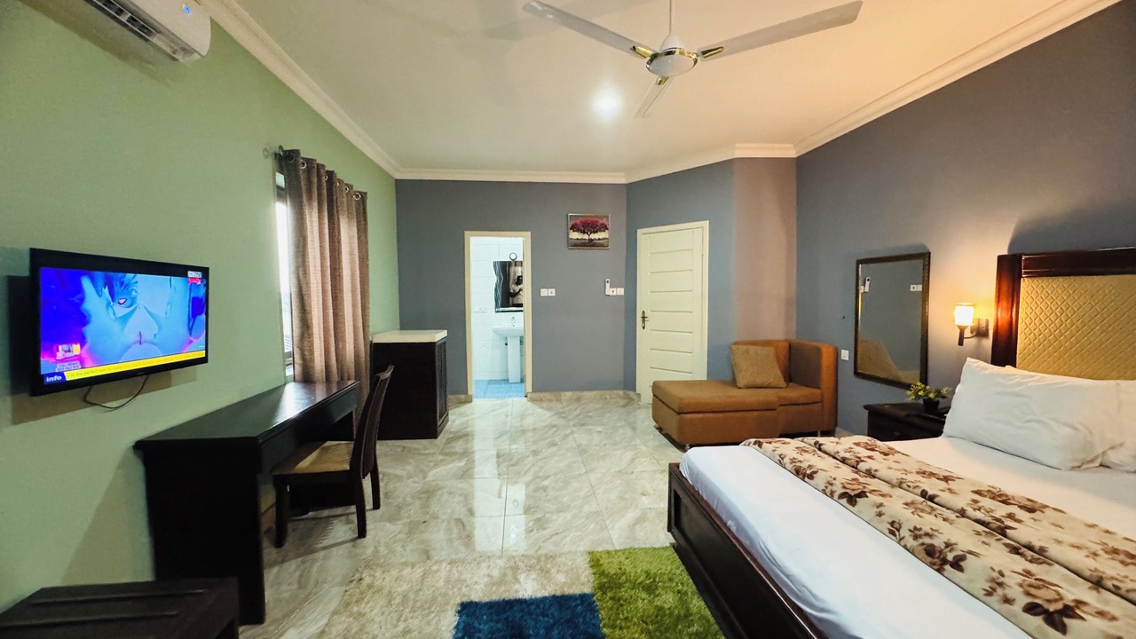Photo of Bedroom in Tema