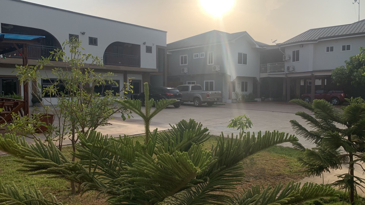 Photo of Others in Tema