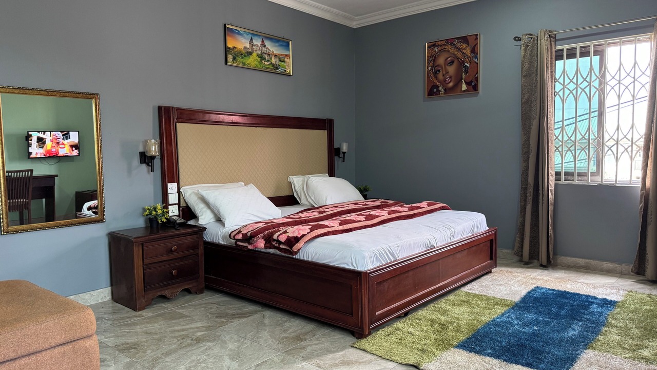 Photo of Bedroom in Tema