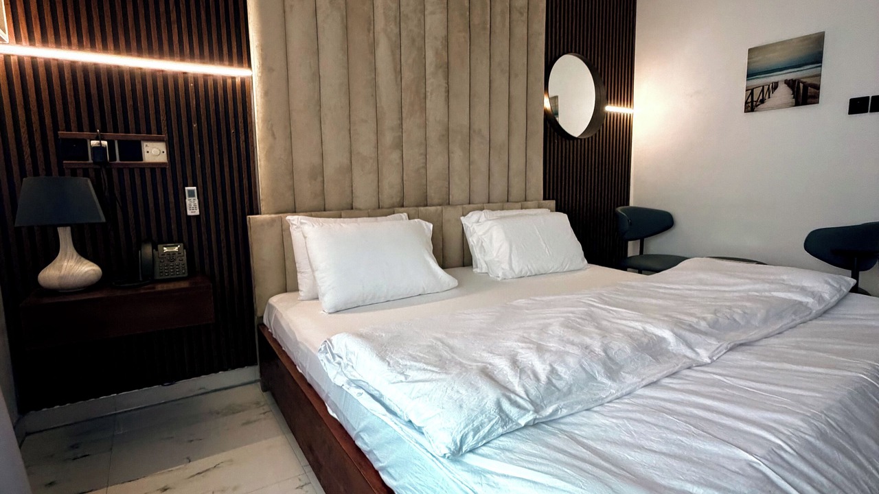 Photo of Bedroom in Central Region