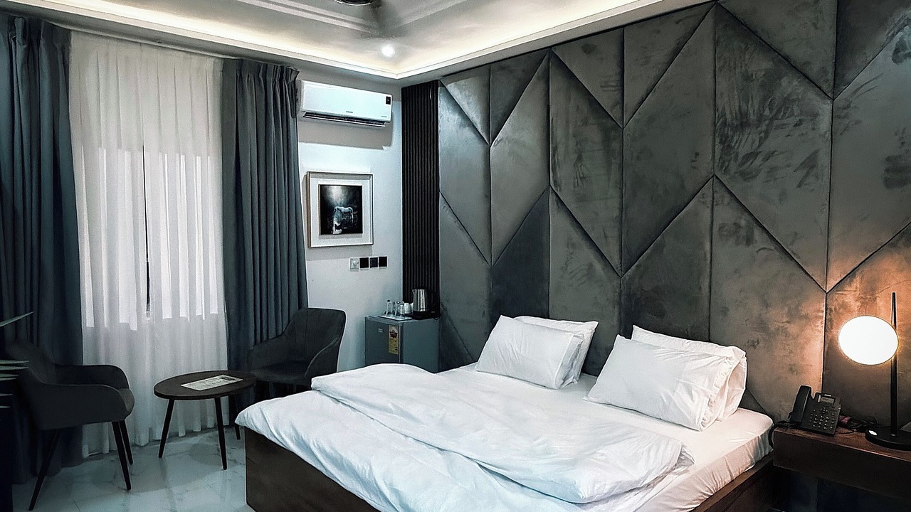 Photo of Bedroom in Central Region