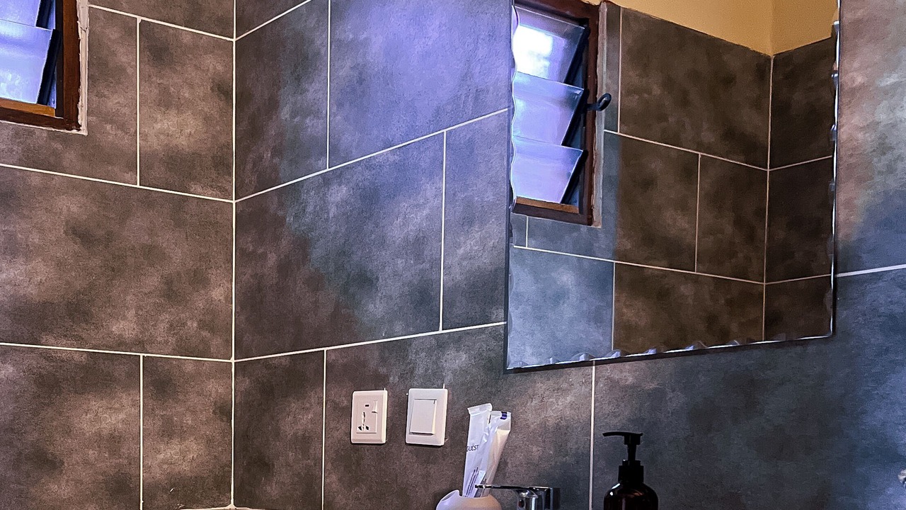 Photo of Bathroom in Ampenyi