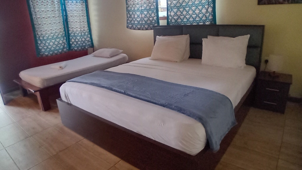 Photo of Outdoor in Ampenyi