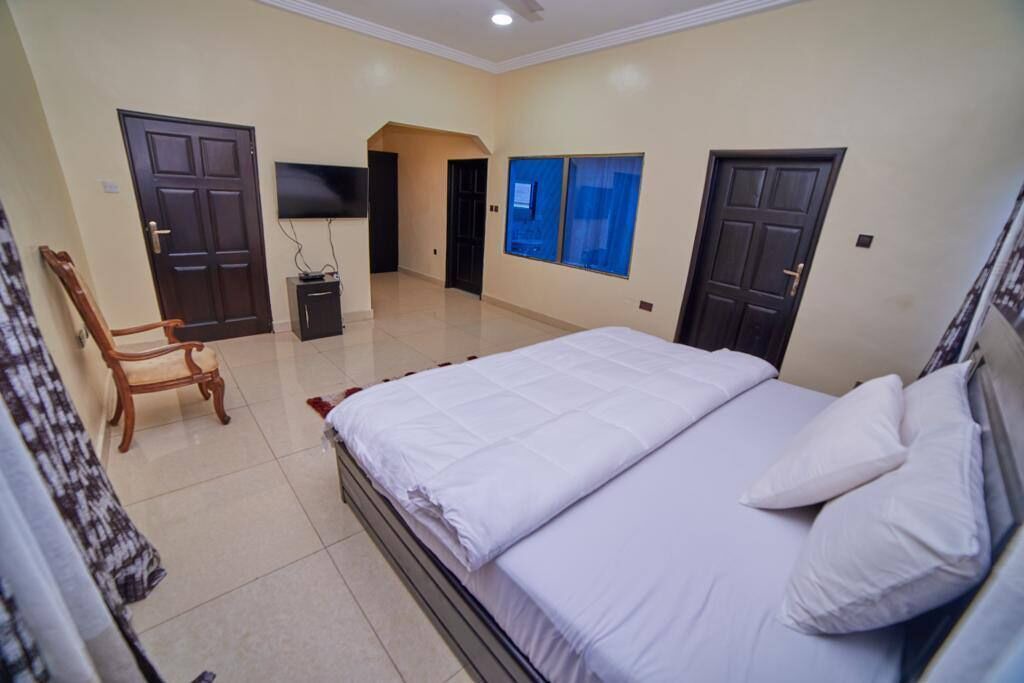 Photo of Bedroom in Tema