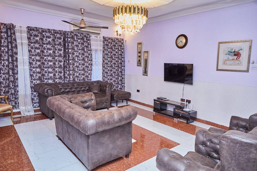 Photo of Bedroom in Tema