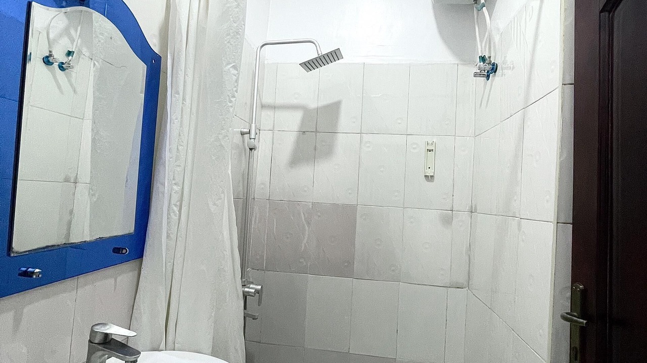 Photo of Bathroom in Adentan
