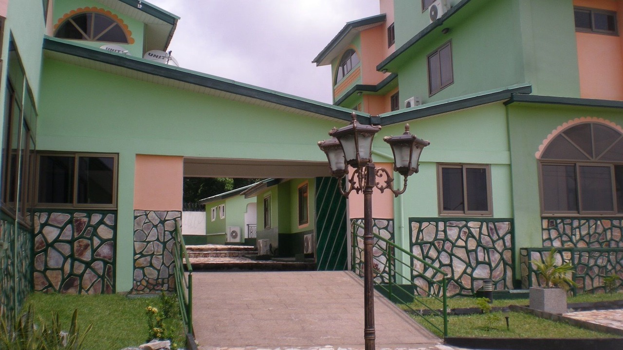 Photo of Outdoor in Mallam
