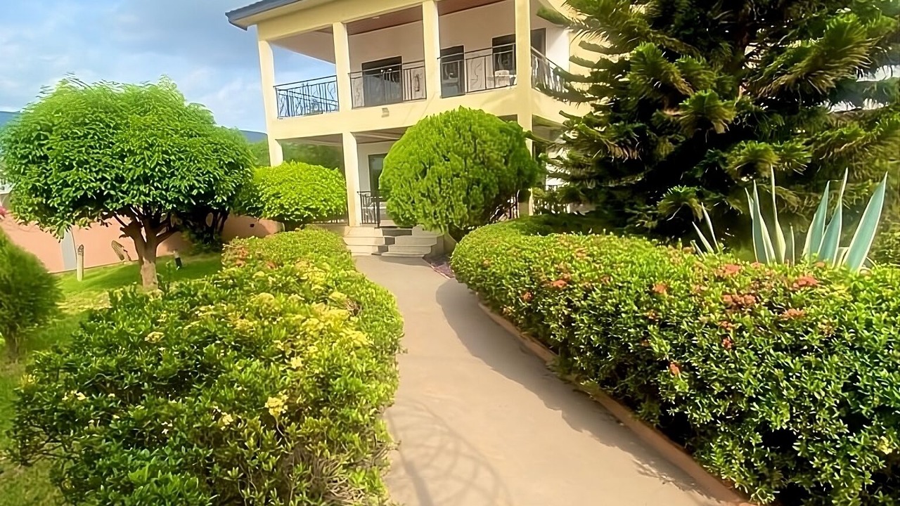 Photo of Patio Balcony in Adenta