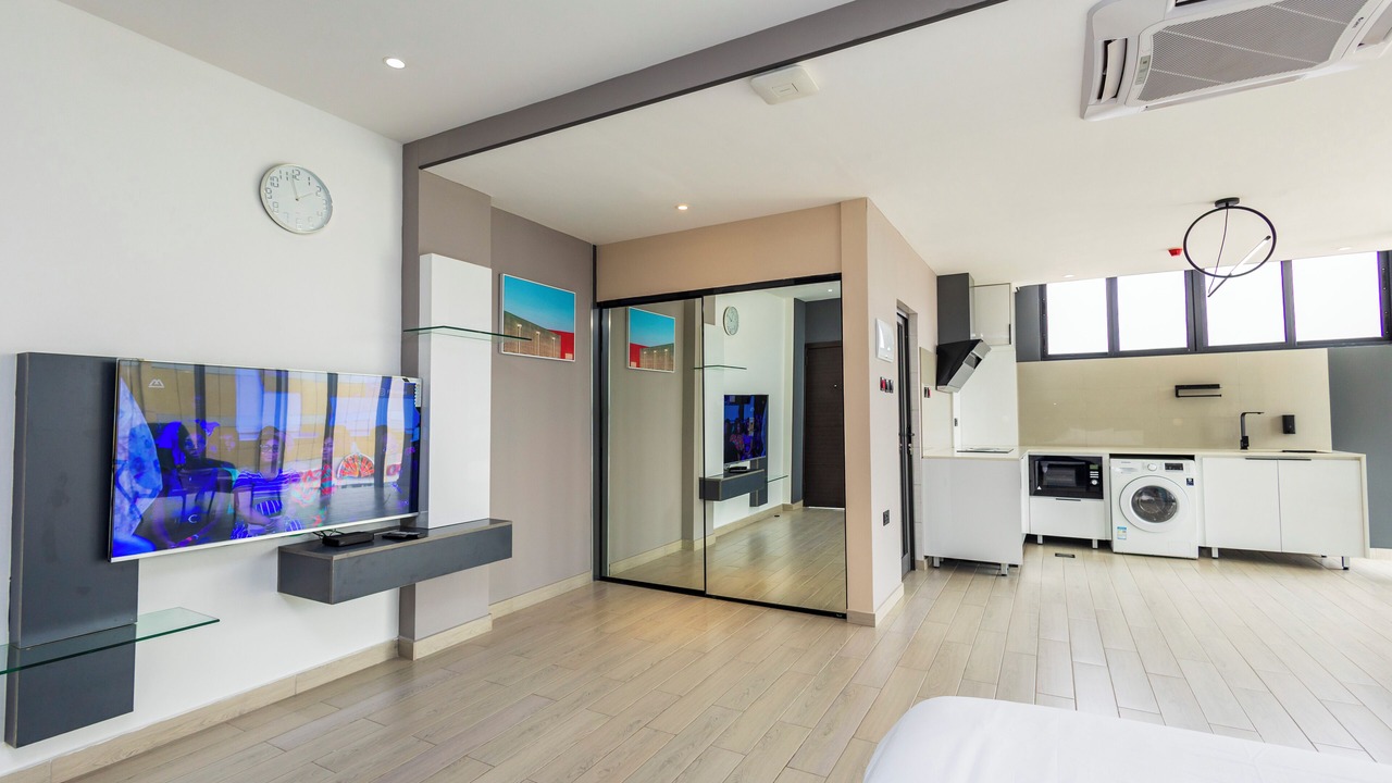 Photo of Bedroom in Osu