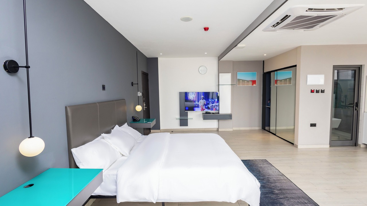 Photo of Bedroom in Osu