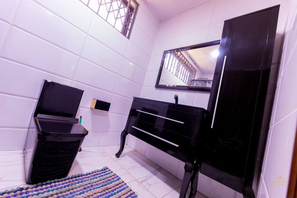Photo of Bathroom in Tesano