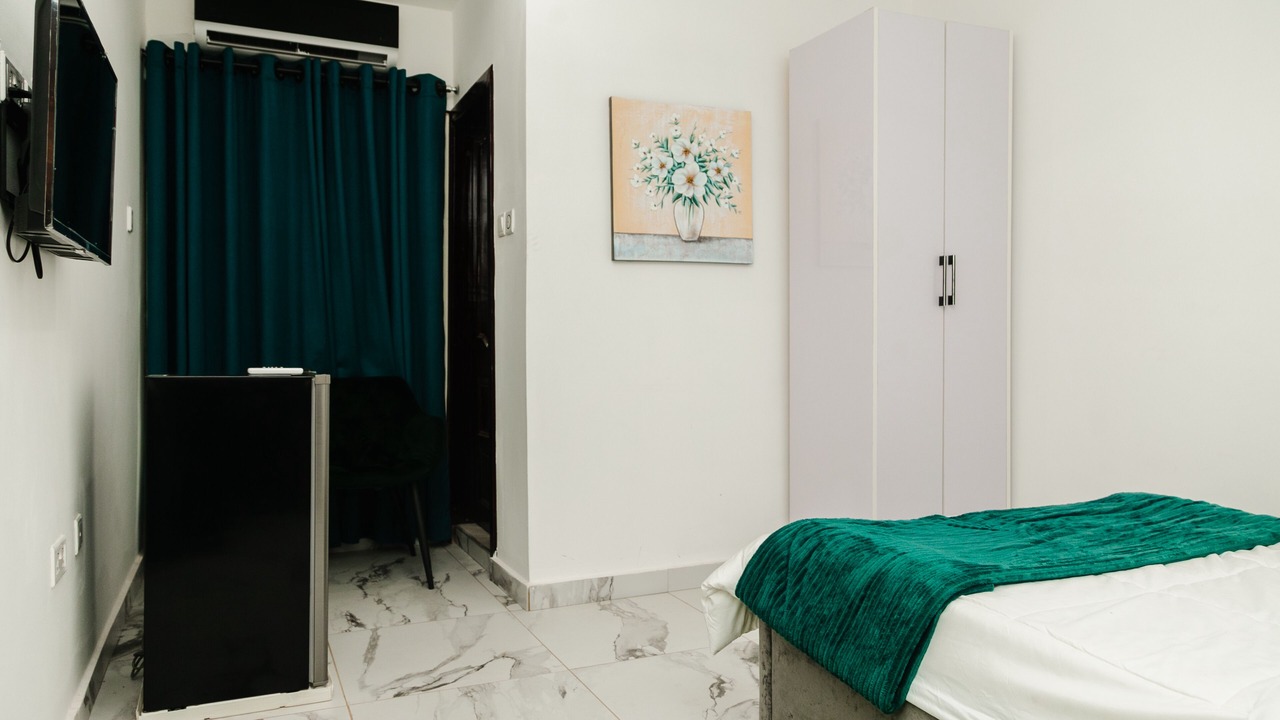 Photo of Bedroom in Oyibi