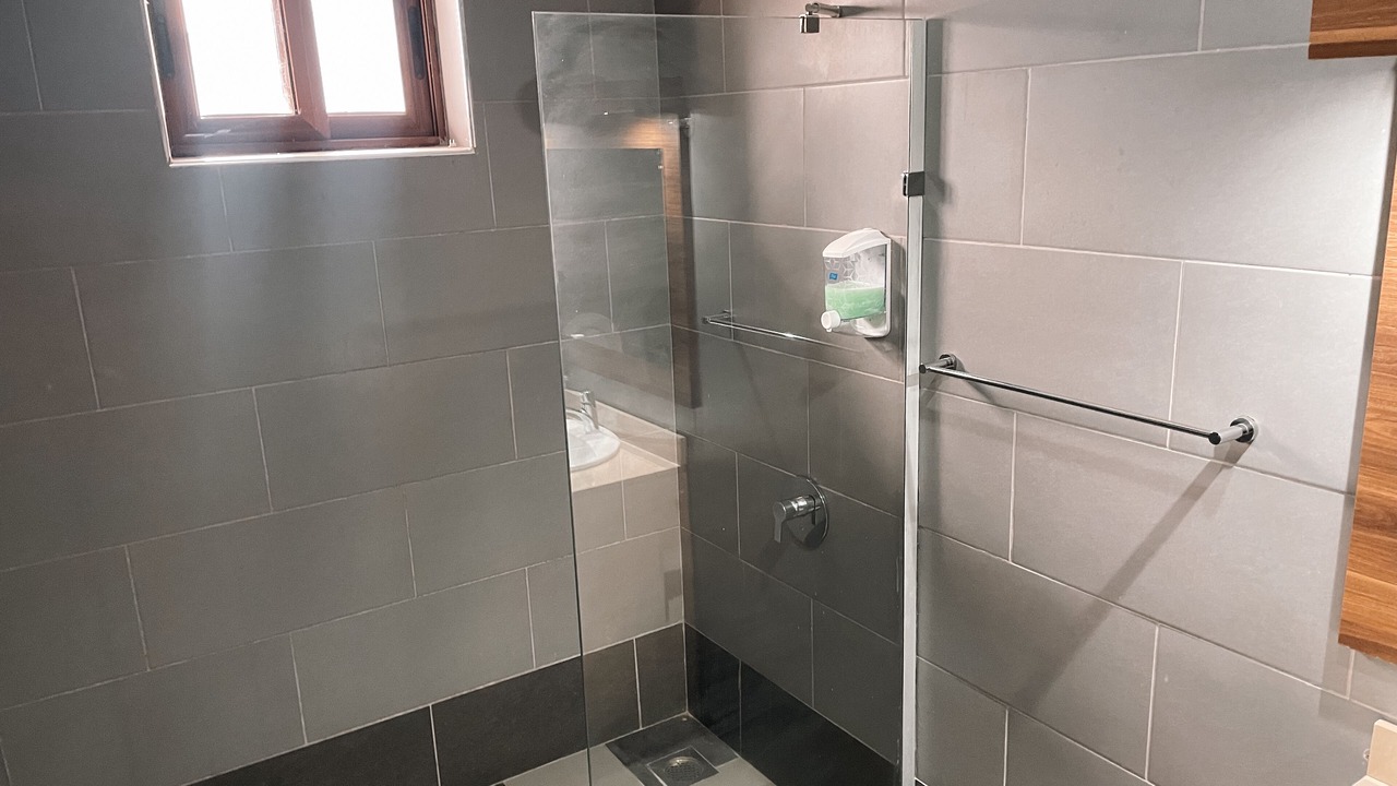 Photo of Bathroom in North Ridge