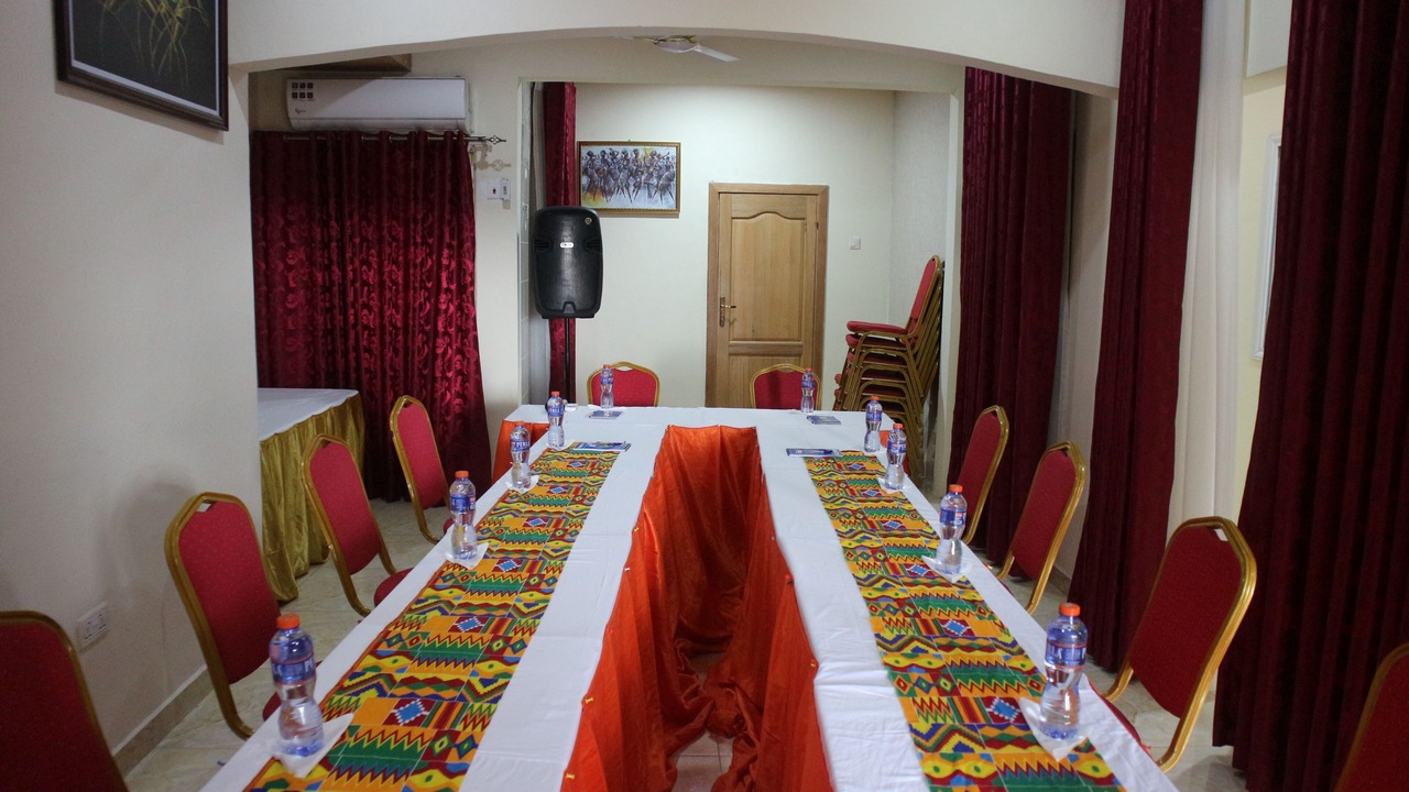 Photo of Others in Adenta