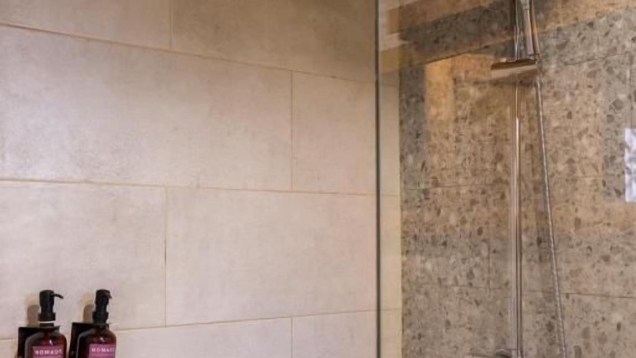Photo of Bathroom in Lome