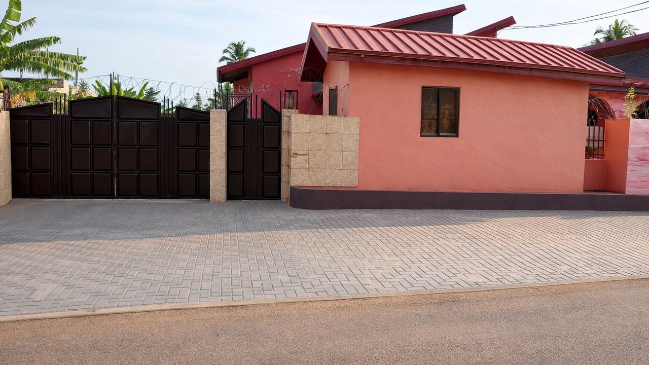 Photo of Outdoor in Nsawam