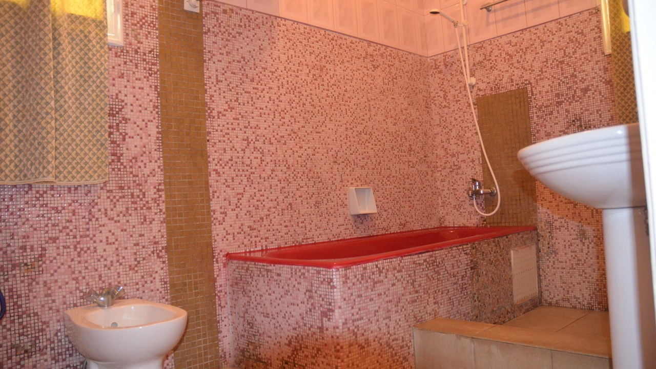 Photo of Bathroom in Lome