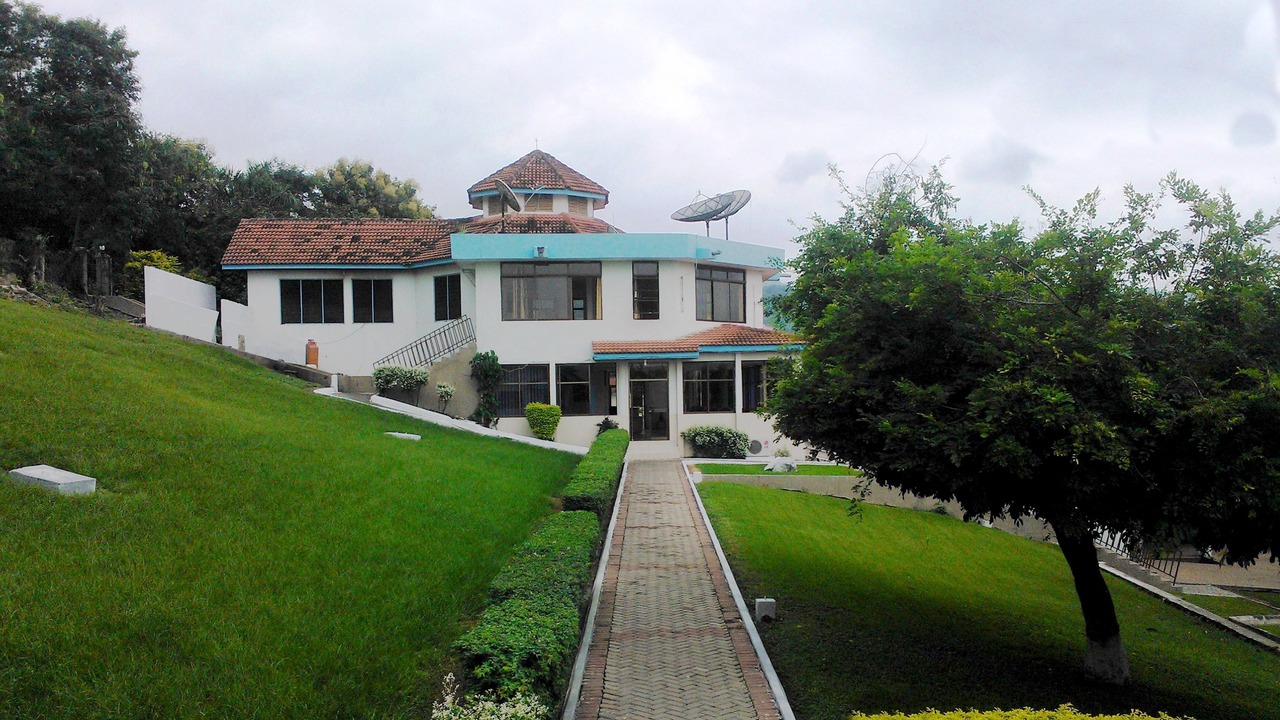 Photo of Outdoor in Kuntanse
