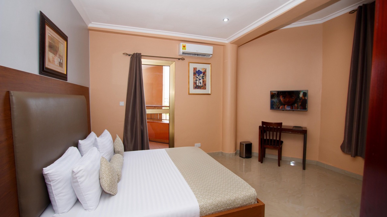 Photo of Bedroom in Osu