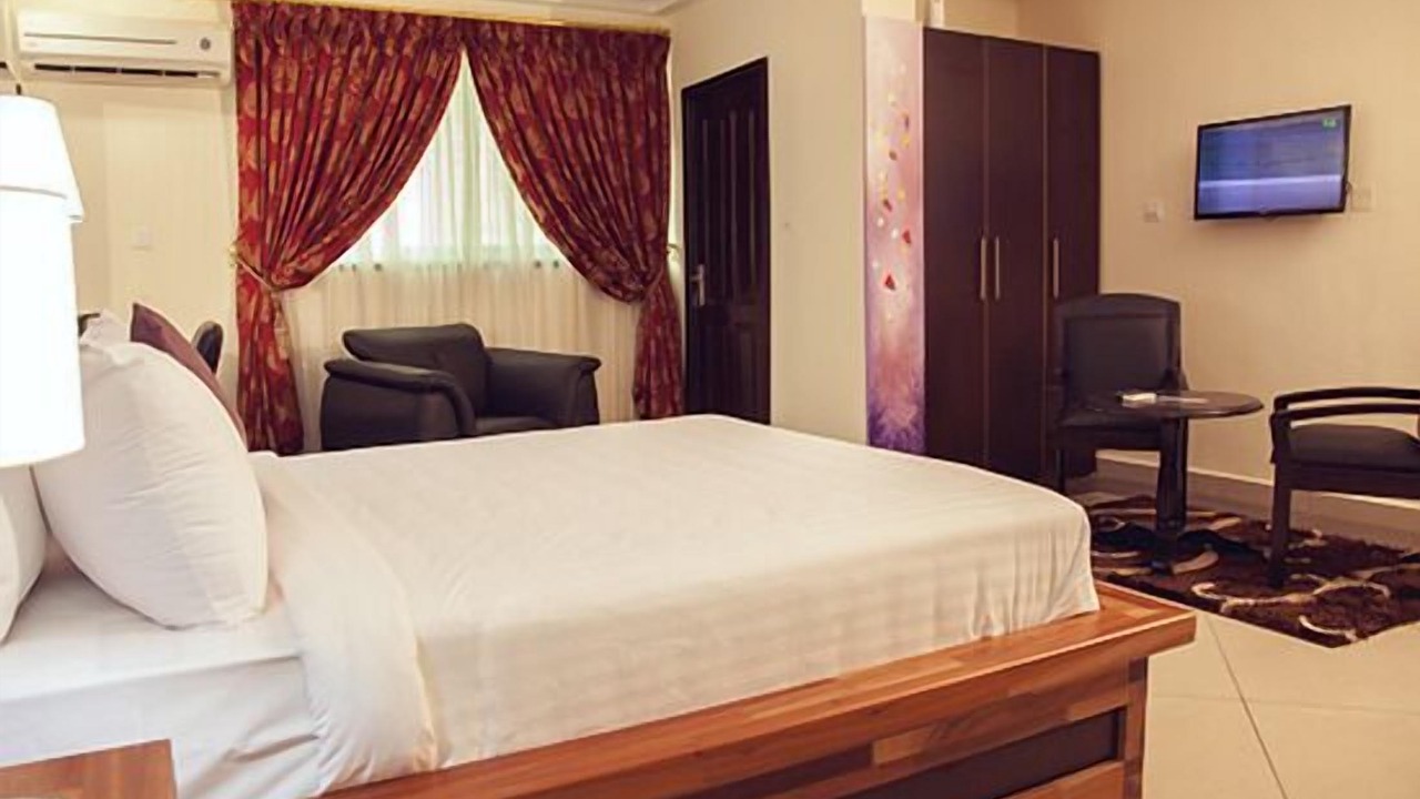 Photo of Bedroom in Sekondi-Takoradi