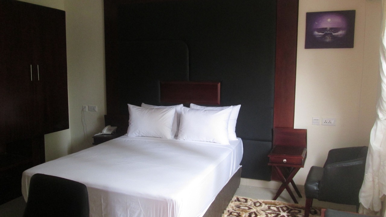 Photo of Bedroom in Sekondi-Takoradi