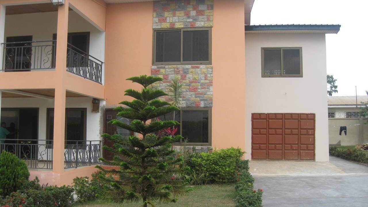 Photo of Outdoor in Adenta