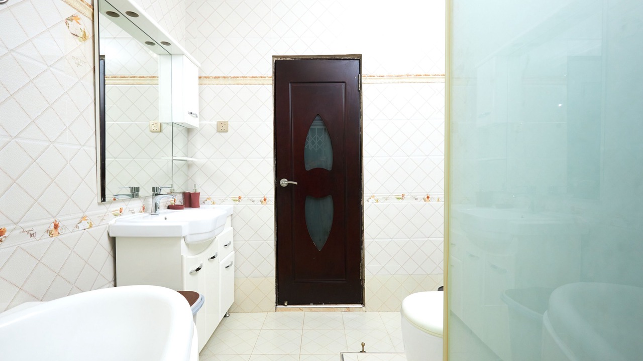 Photo of Bathroom in Teshie