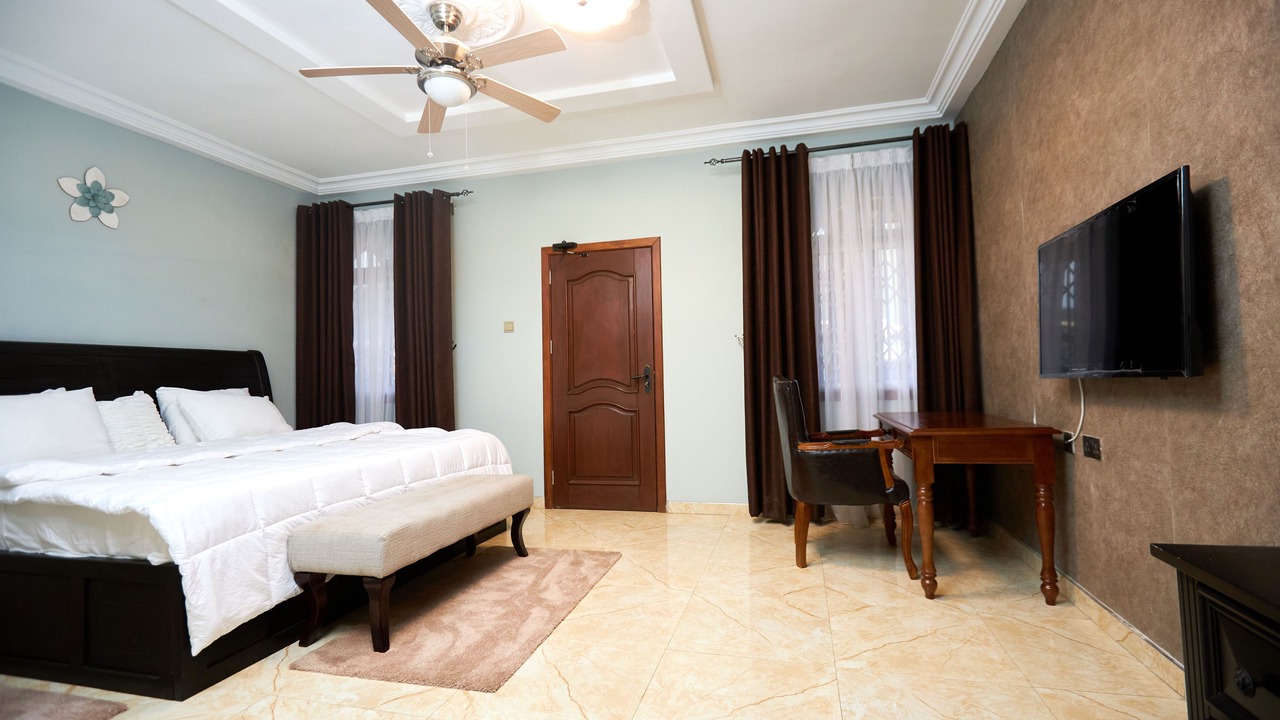 Photo of Bedroom in Teshie