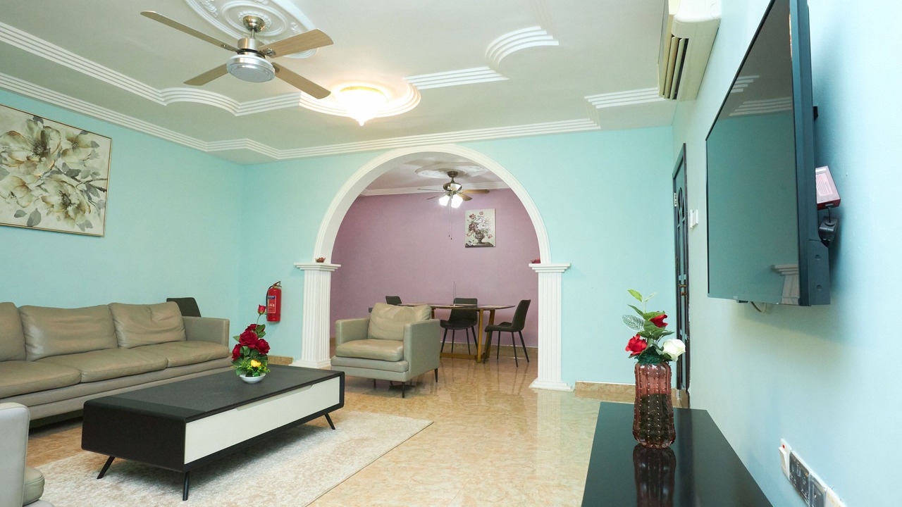 Photo of Livingroom in Teshie