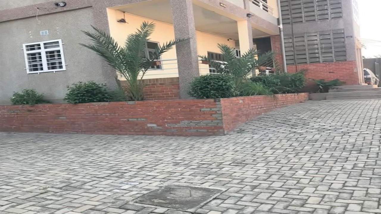 Photo of Outdoor in Pokuase