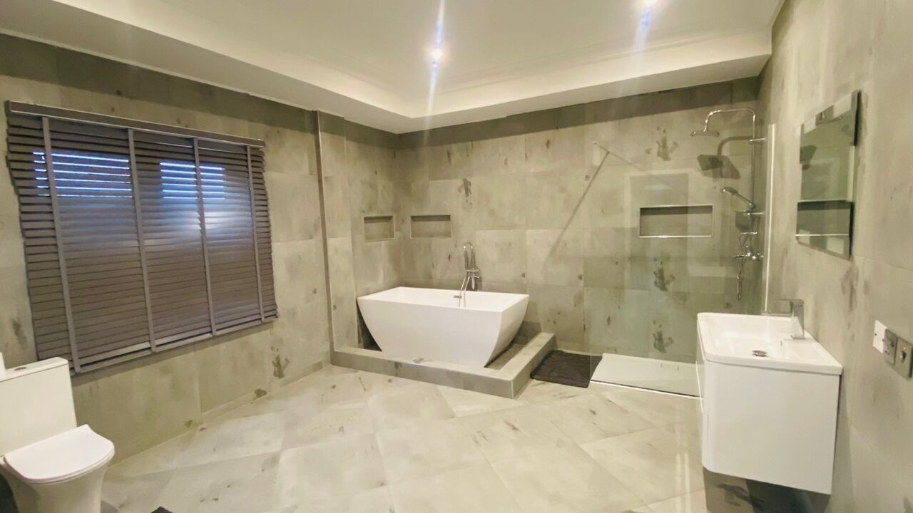 Photo of Bathroom in Teshie