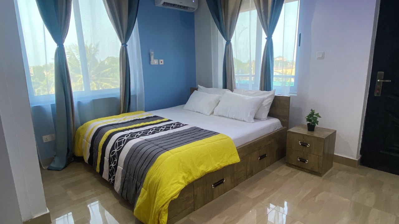 Photo of Bedroom in Agblesia