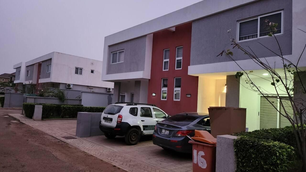 Photo of Others in Tema