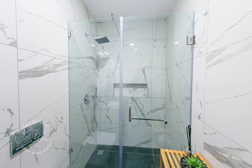Photo of Bathroom in Labadi
