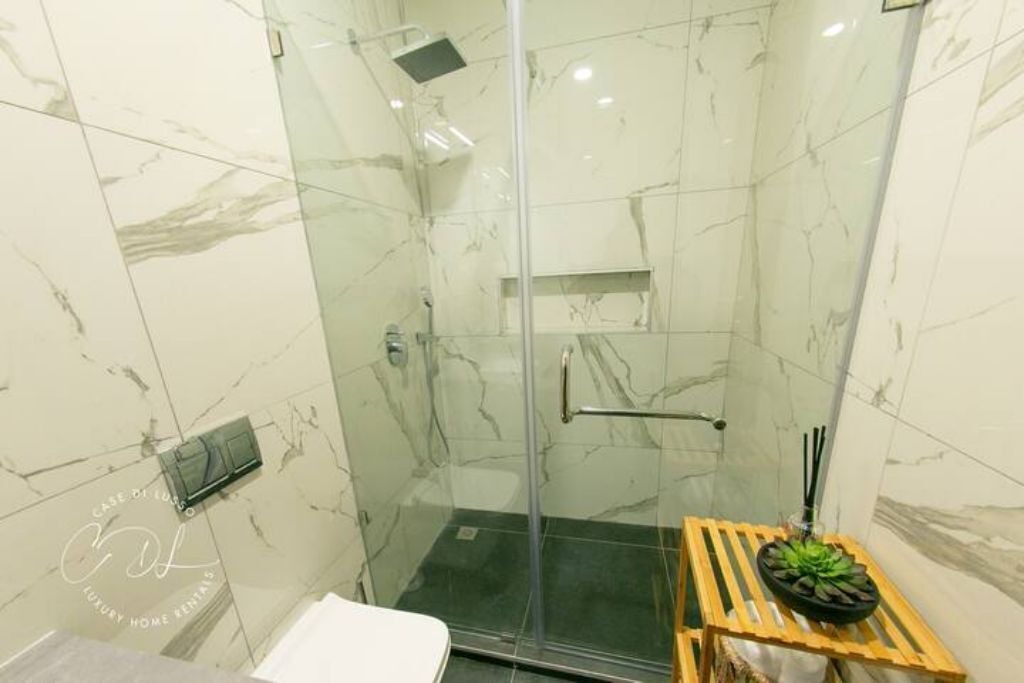 Photo of Bathroom in Labadi