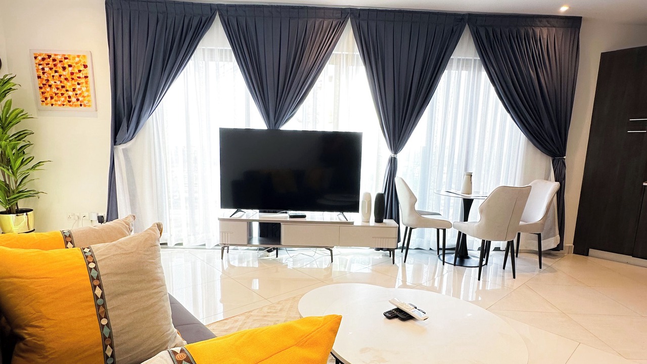 Photo of Livingroom in Cantonments