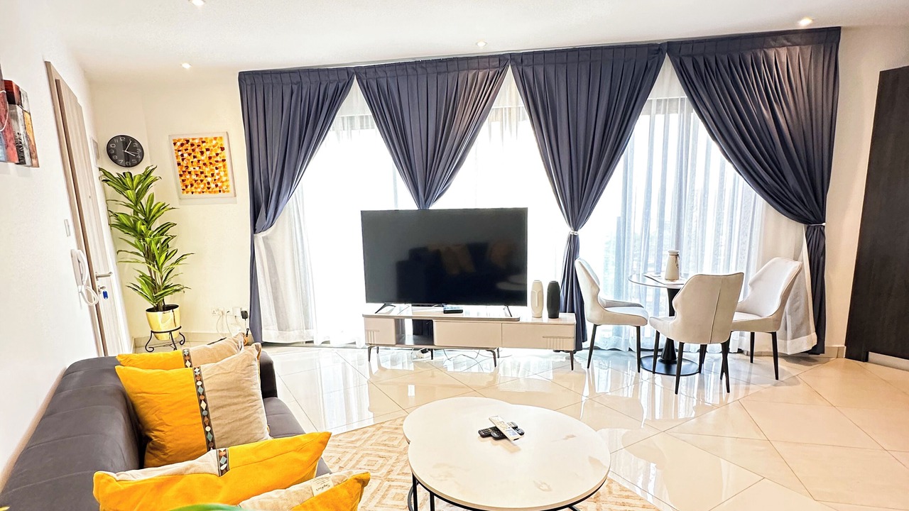 Photo of Livingroom in Cantonments